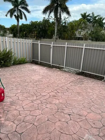 12442 NW 7th Lane Miami FL 33182