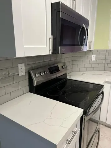 12442 NW 7th Lane Miami FL 33182