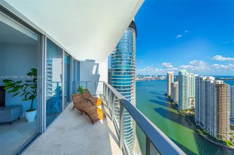 200 Biscayne Boulevard Way Miami FL 33131