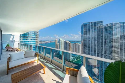 200 Biscayne Boulevard Way Miami FL 33131