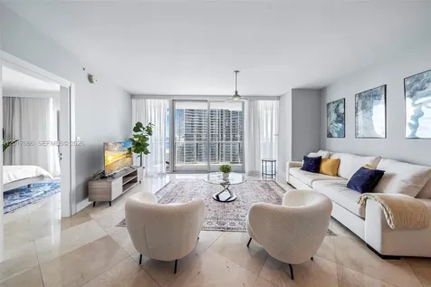 200 Biscayne Boulevard Way Miami FL 33131