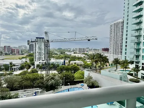 1800 N Bayshore Drive Miami FL 33132