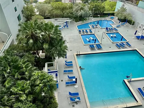 1800 N Bayshore Drive Miami FL 33132