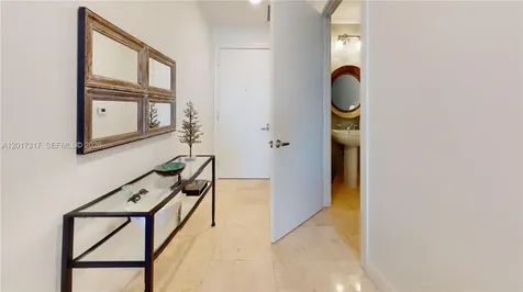1060 Brickell Avenue Miami FL 33131