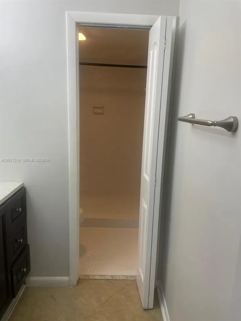 660 Tennis Club Drive Fort Lauderdale FL 33311
