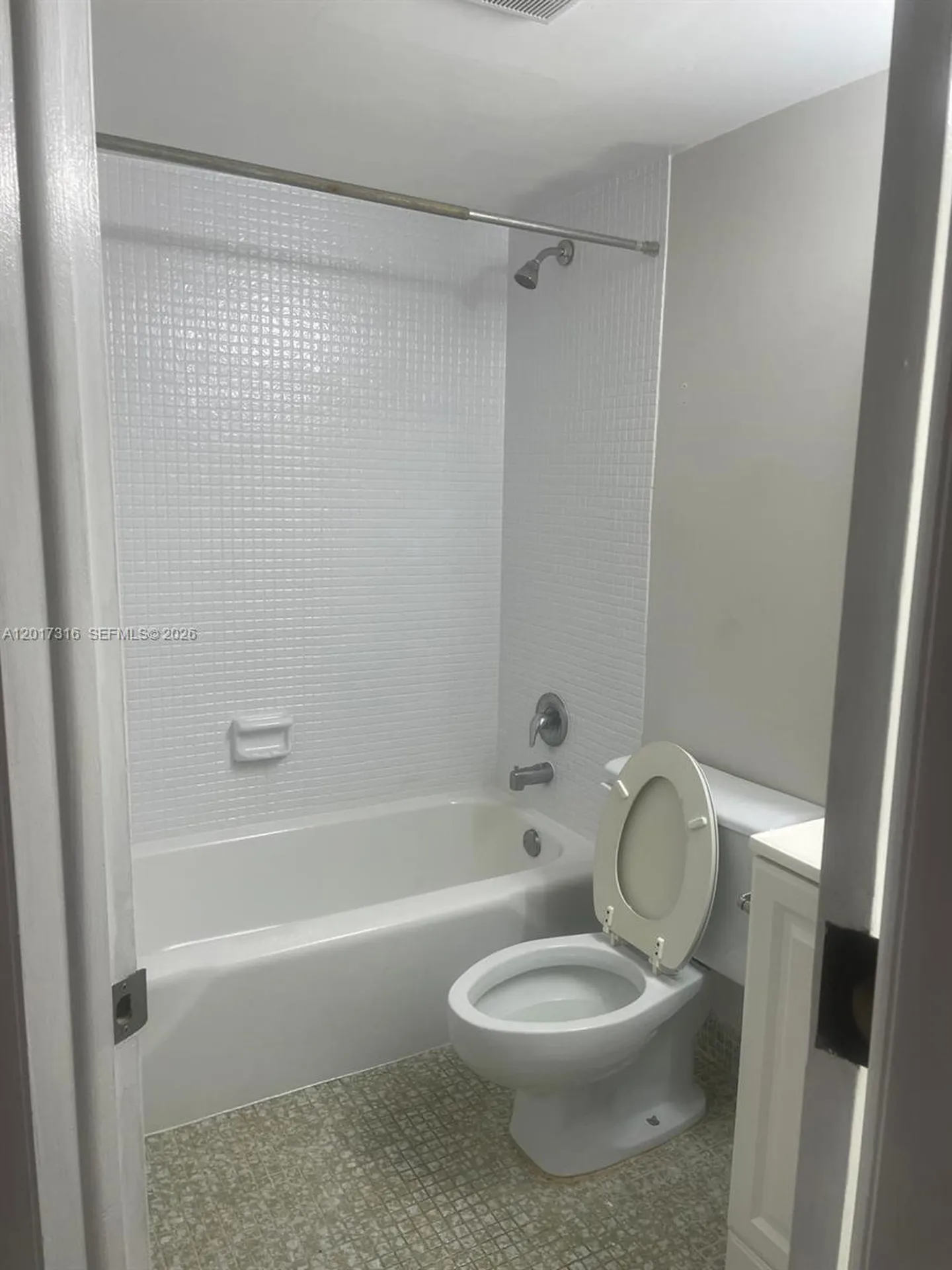 660 Tennis Club Drive Fort Lauderdale FL 33311