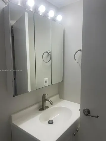 660 Tennis Club Drive Fort Lauderdale FL 33311