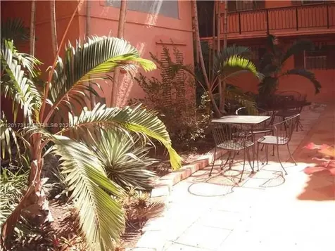 660 Tennis Club Drive Fort Lauderdale FL 33311