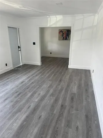 35 W 61st Street Hialeah FL 33012