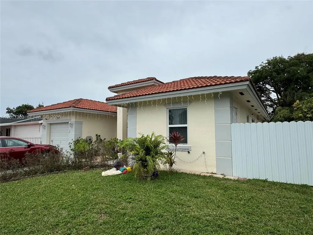 11951 SW 192nd Terrace Miami FL 33177
