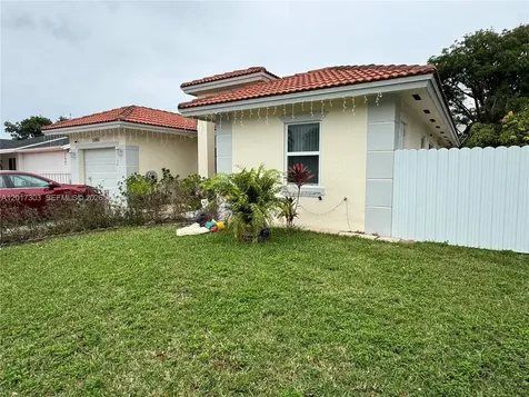 11951 SW 192nd Terrace Miami FL 33177