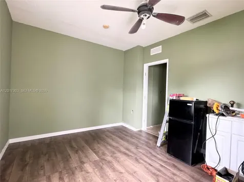 11951 SW 192nd Terrace Miami FL 33177