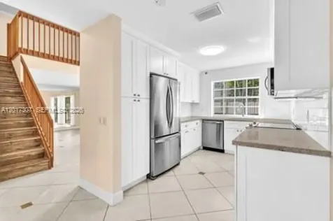 1395 Cottonwood Circle Weston FL 33326