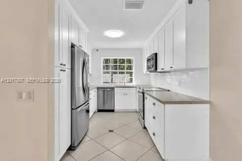 1395 Cottonwood Circle Weston FL 33326