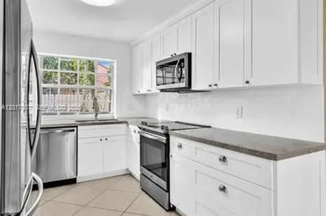 1395 Cottonwood Circle Weston FL 33326