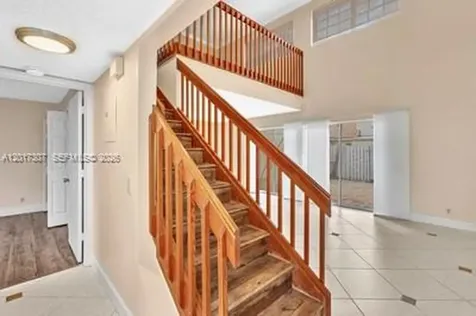 1395 Cottonwood Circle Weston FL 33326