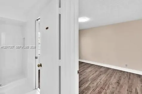1395 Cottonwood Circle Weston FL 33326