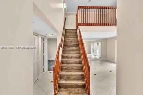 1395 Cottonwood Circle Weston FL 33326