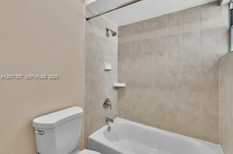 1395 Cottonwood Circle Weston FL 33326