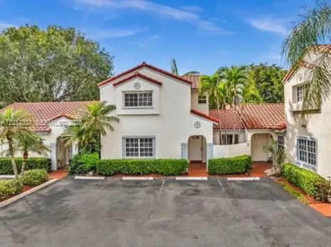 1395 Cottonwood Circle Weston FL 33326