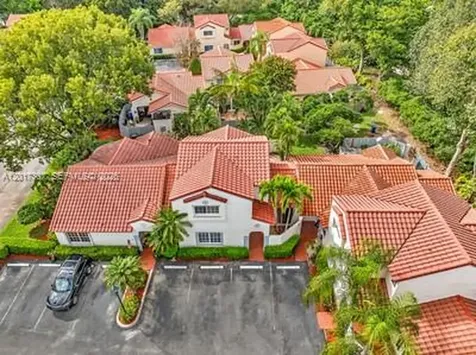 1395 Cottonwood Circle Weston FL 33326
