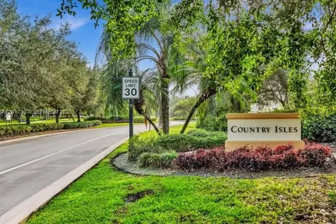1395 Cottonwood Circle Weston FL 33326