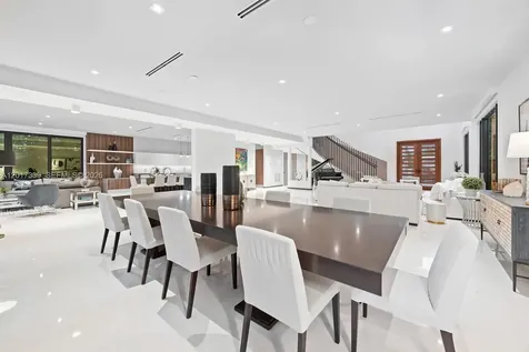 3734 Chase Avenue Miami Beach FL 33140