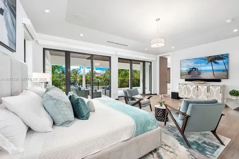 3734 Chase Avenue Miami Beach FL 33140