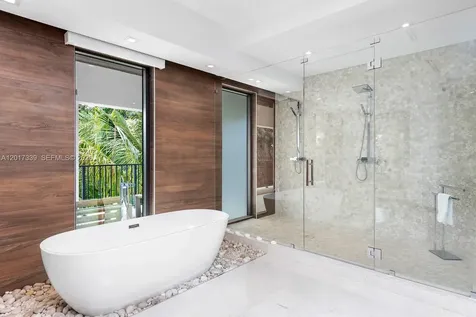3734 Chase Avenue Miami Beach FL 33140