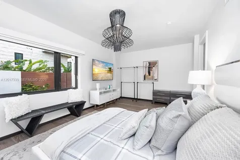 3734 Chase Avenue Miami Beach FL 33140