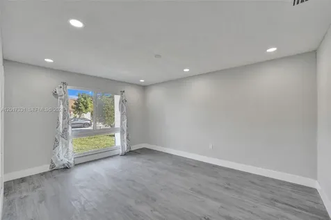 8400 NW 7th Street Pembroke Pines FL 33024