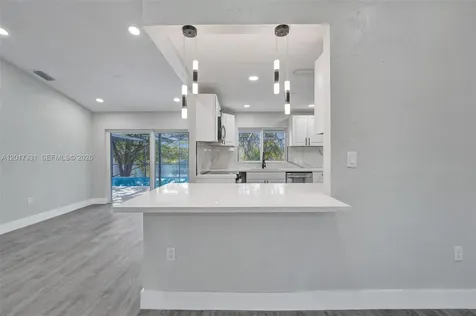 8400 NW 7th Street Pembroke Pines FL 33024