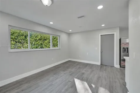 8400 NW 7th Street Pembroke Pines FL 33024