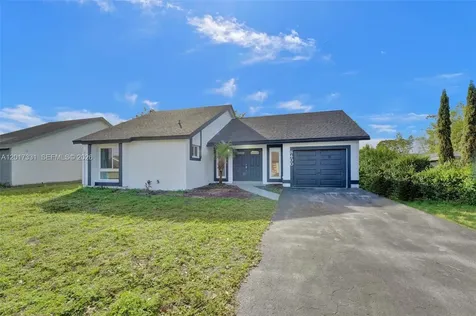 8400 NW 7th Street Pembroke Pines FL 33024