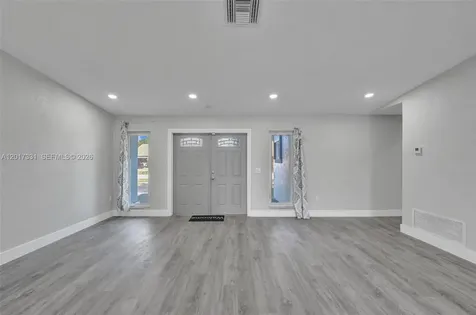 8400 NW 7th Street Pembroke Pines FL 33024