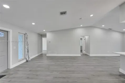 8400 NW 7th Street Pembroke Pines FL 33024