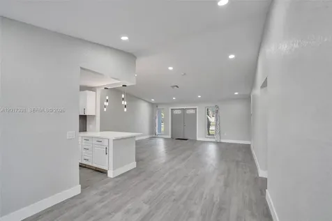 8400 NW 7th Street Pembroke Pines FL 33024