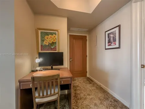 2000 Island Boulevard Aventura FL 33160