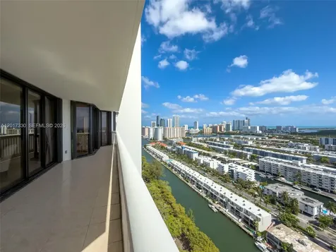 2000 Island Boulevard Aventura FL 33160