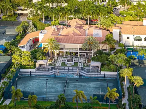2000 Island Boulevard Aventura FL 33160