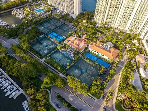 2000 Island Boulevard Aventura FL 33160