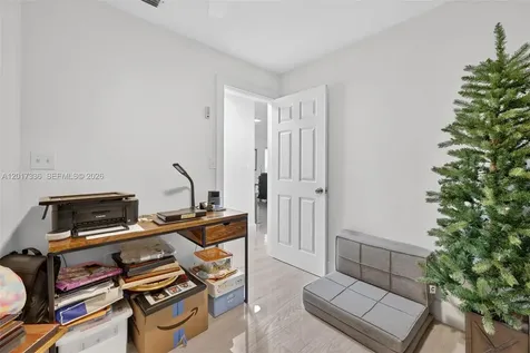 9315 SW 172nd Terrace Palmetto Bay FL 33157