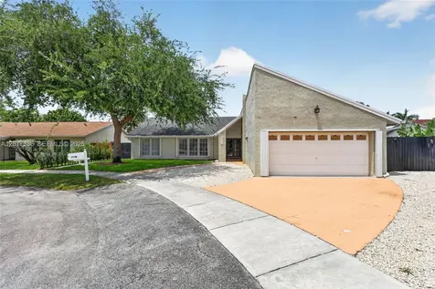 9315 SW 172nd Terrace Palmetto Bay FL 33157