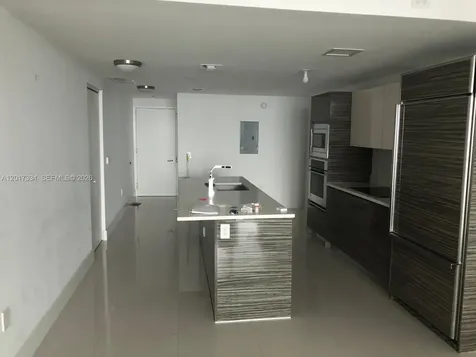 460 NE 28th Street Miami FL 33132