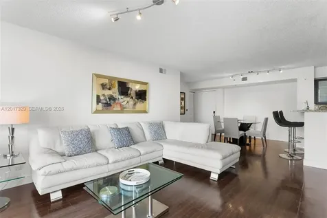 19655 E Country Club Drive Aventura FL 33180