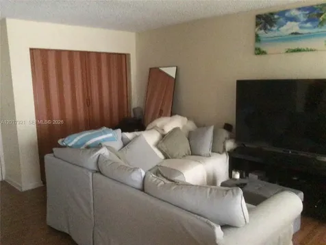 17021 N Bay Road Sunny Isles Beach FL 33160