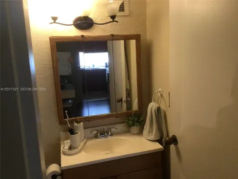 17021 N Bay Road Sunny Isles Beach FL 33160