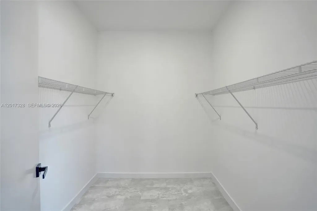 2536 NW 9th Court Fort Lauderdale FL 33311