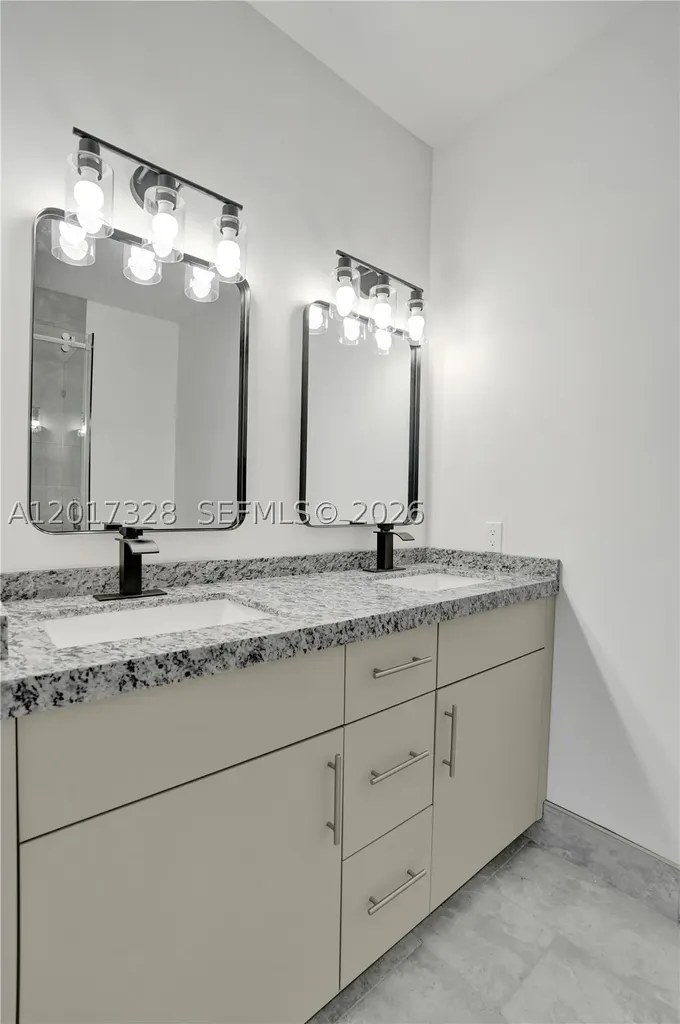 2536 NW 9th Court Fort Lauderdale FL 33311