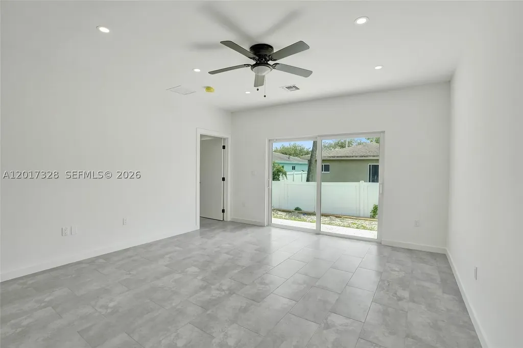 2536 NW 9th Court Fort Lauderdale FL 33311